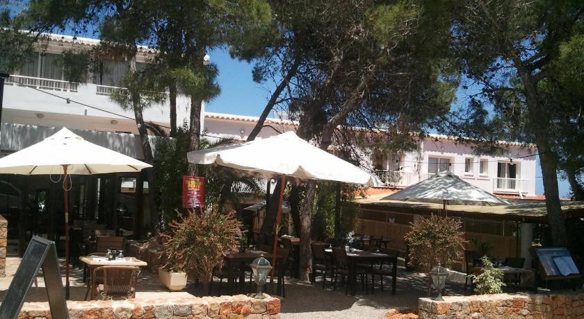 Hostal Cala Boix Эс-Кана Экстерьер фото