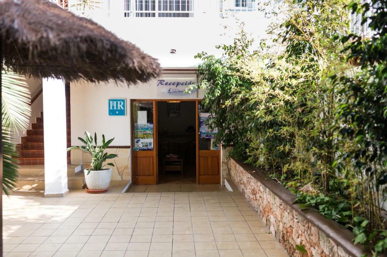 Hostal Cala Boix Эс-Кана Экстерьер фото