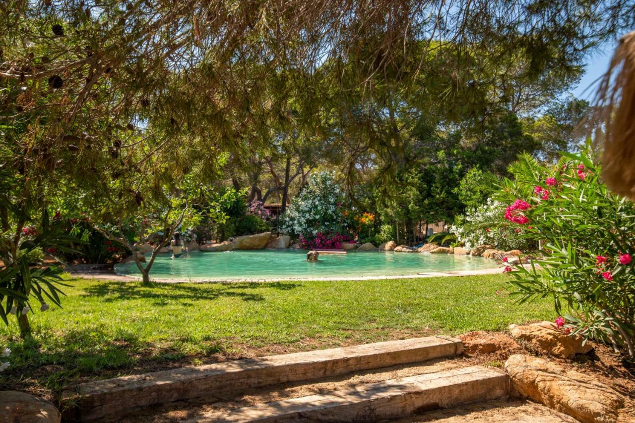 Hostal Cala Boix Эс-Кана Экстерьер фото